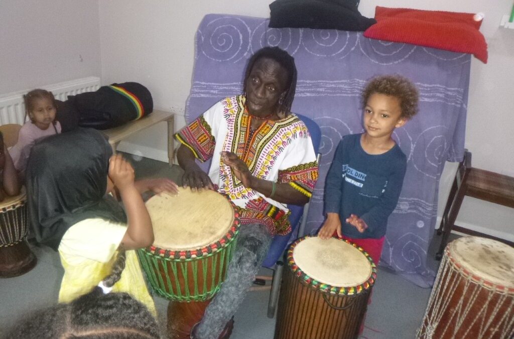 Amazing Drumming Session with Mandinka Roots! 
